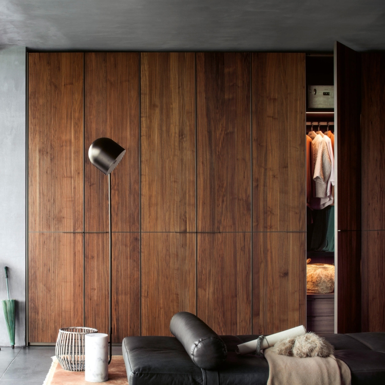 Гардеробный шкаф SERYASSE от Lema