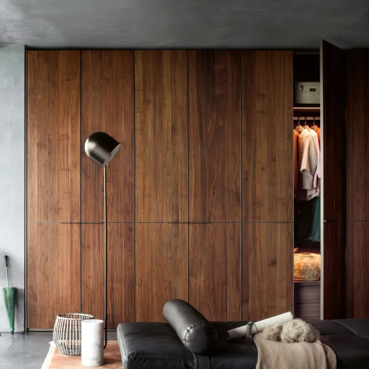 Гардеробный шкаф SERYASSE от Lema